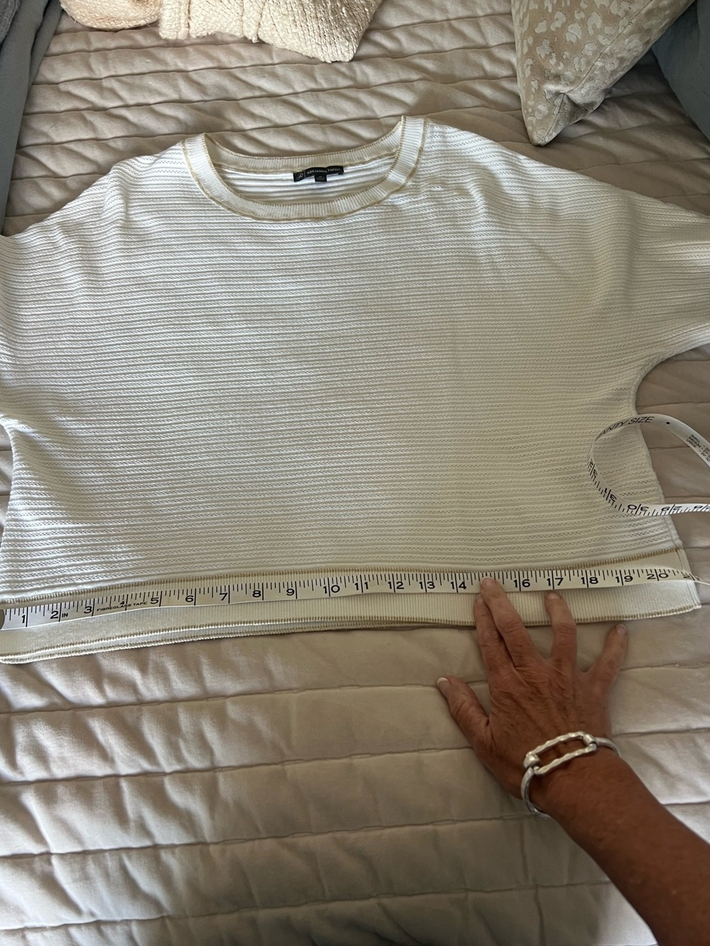 Adrianna Papell Dolman Sleeve Short Sleeve Knit Top with Gold Trim Women’s Med - Picture 12 of 12
